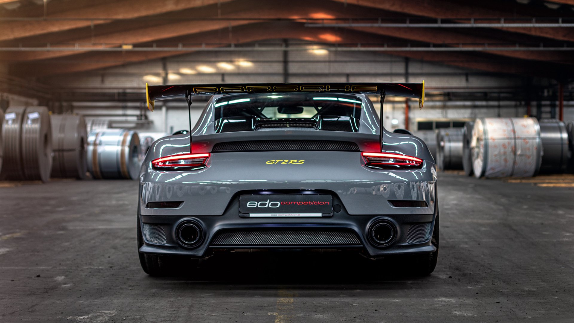 开云APP-李恩：凭借出色的视野和精准传球，他提升了全黑队进攻效率，李恩壁因一件球衣爆红